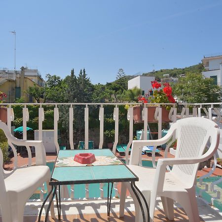 Charme Hotel La Villa Tina Ischia Bagian luar foto