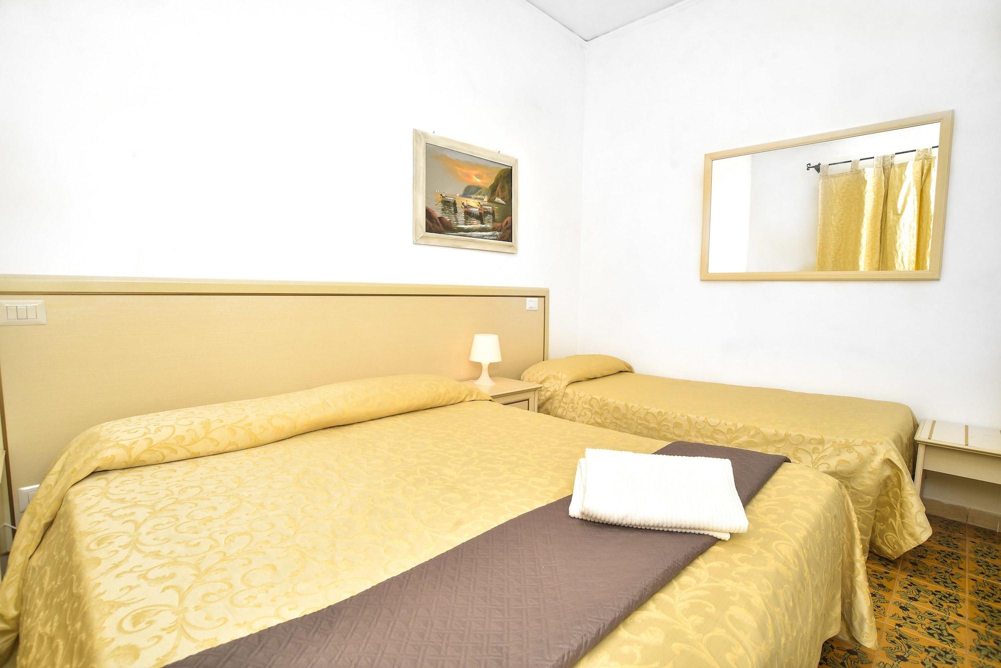 Charme Hotel La Villa Tina Ischia Bagian luar foto