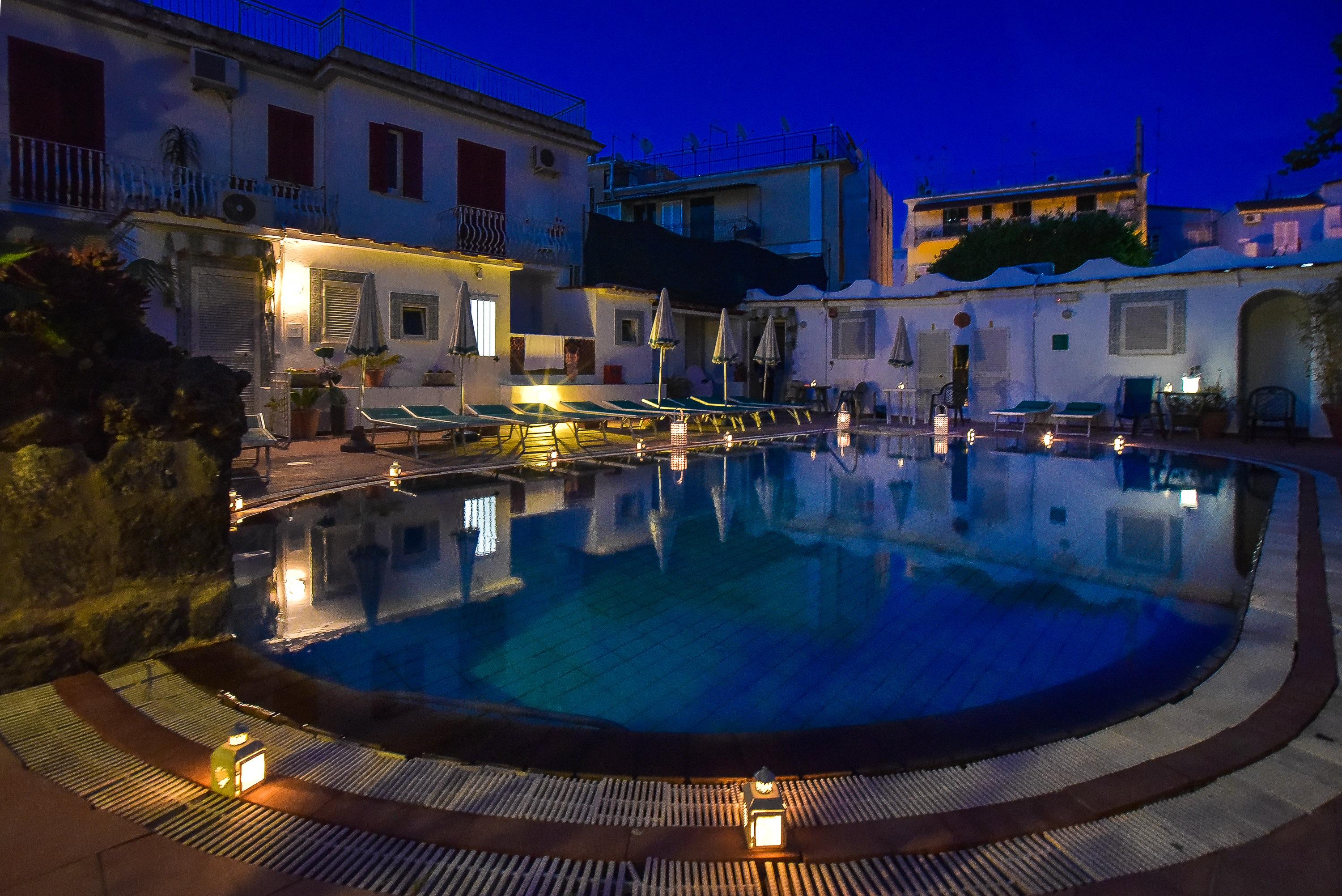 Charme Hotel La Villa Tina Ischia Bagian luar foto