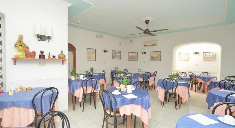 Charme Hotel La Villa Tina Ischia Bagian luar foto